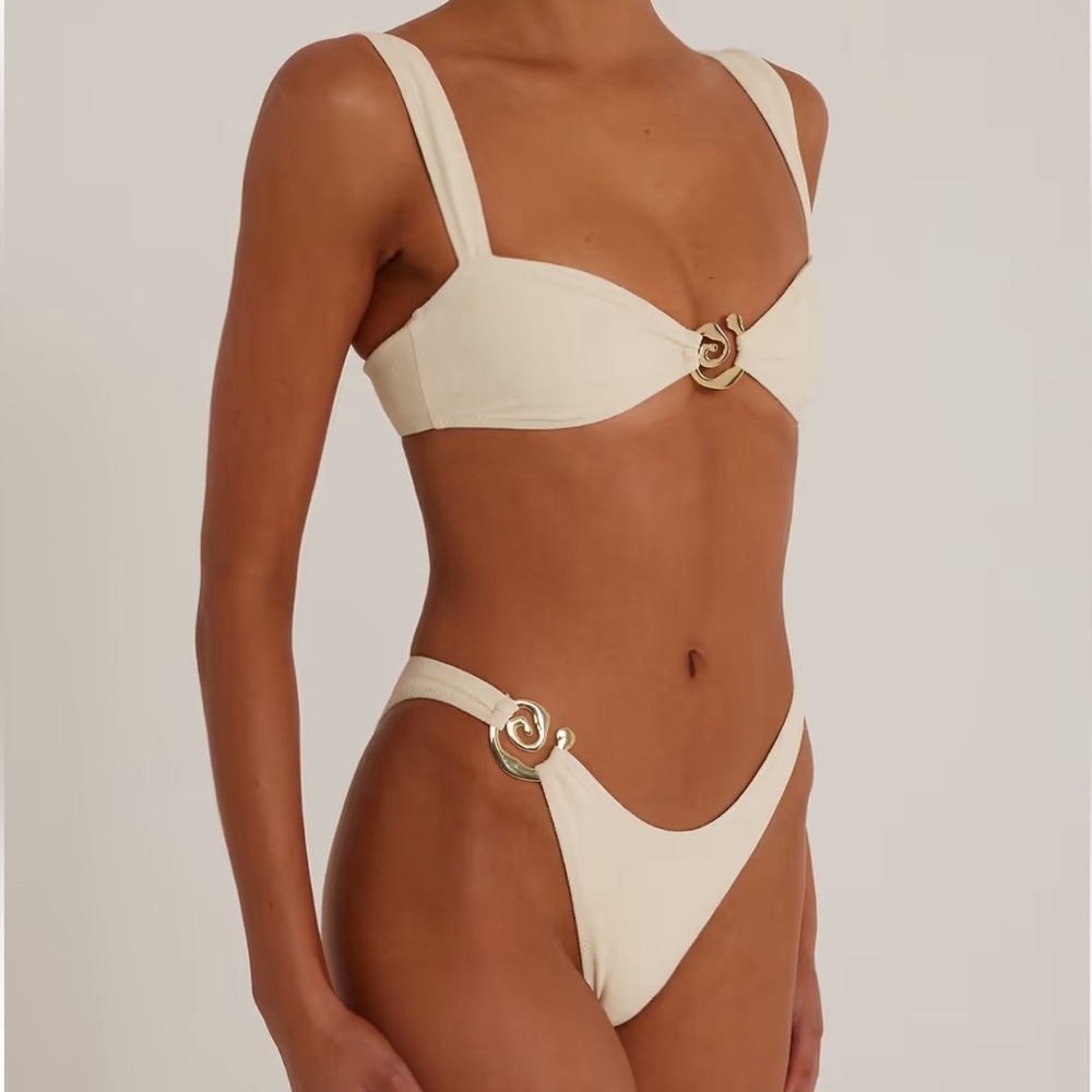 SAME LA SPIRAL BANDEAU TOP and Bottom